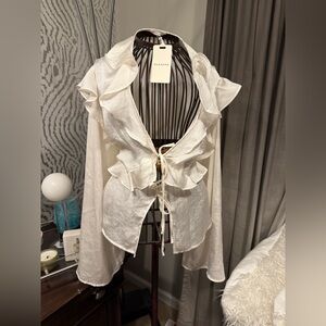 Pleione ruffle blouse